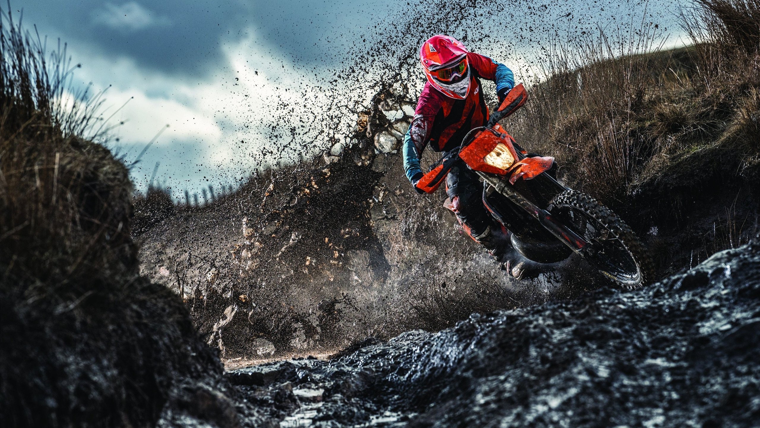 电竞社区运营中的用户激励机制及忠诚度提升，电竞社群运营